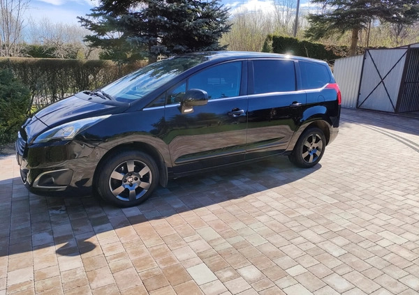 Peugeot 5008 cena 32200 przebieg: 193000, rok produkcji 2013 z Działoszyn małe 67